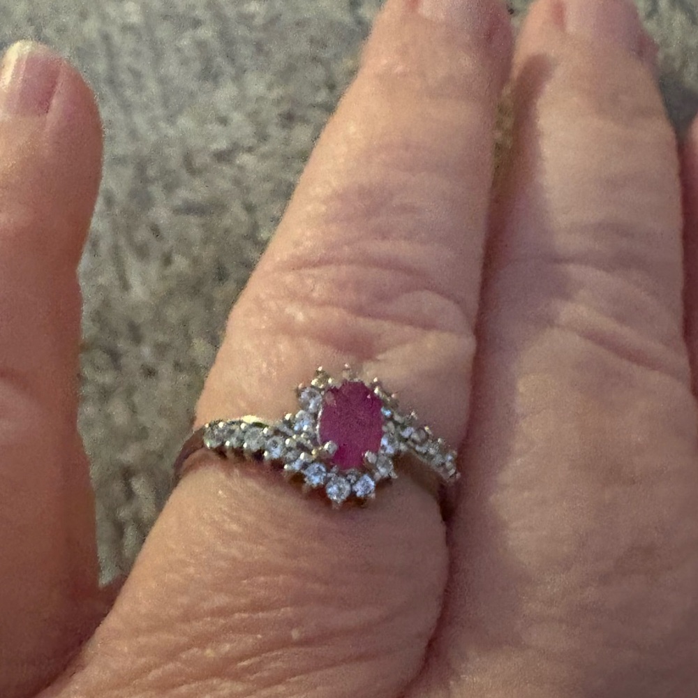 EUC ruby ring stamped .925 silver size 8